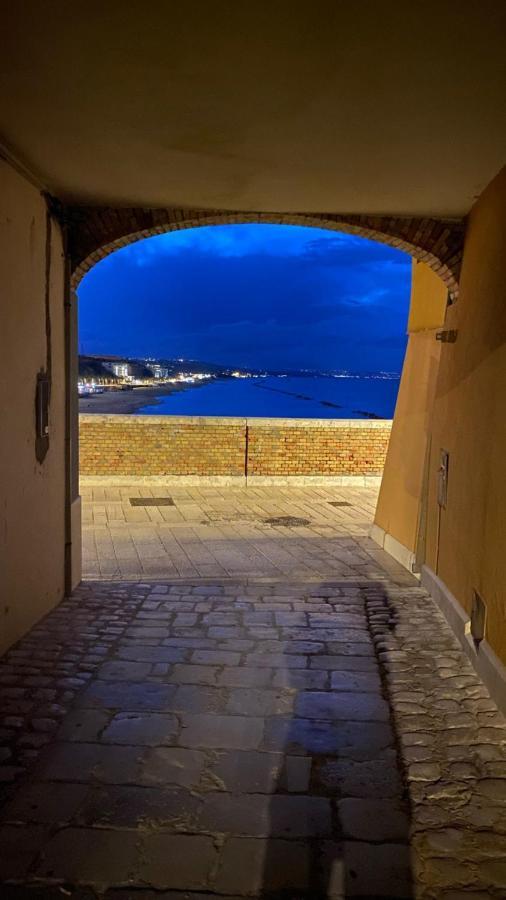 Bed and Breakfast Residenza Sveva Térmoli Exterior foto