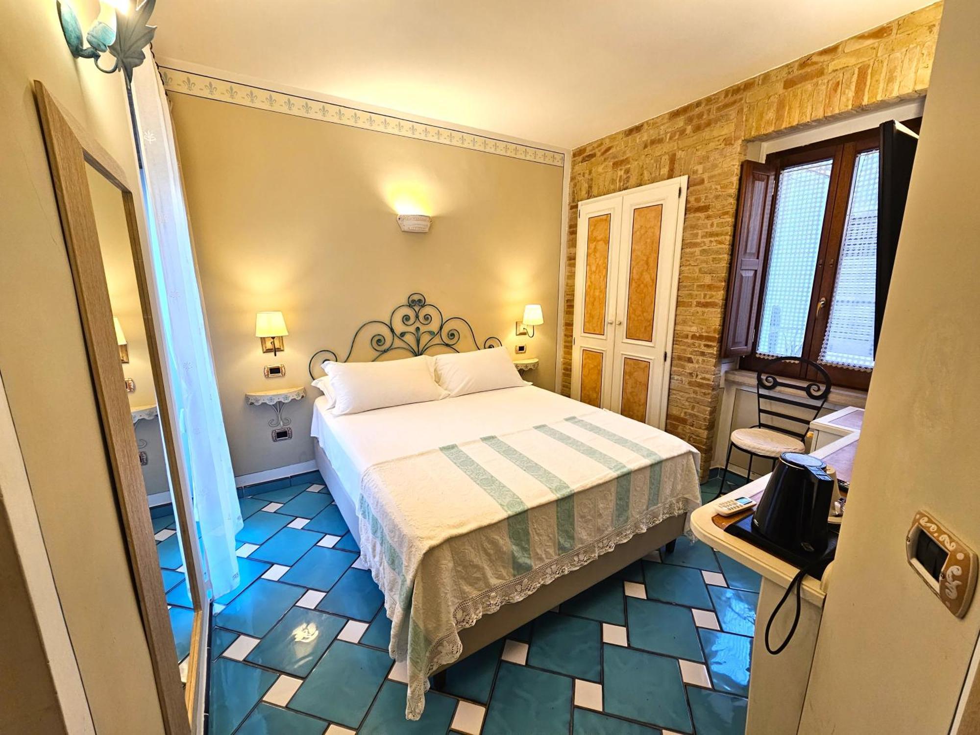 Bed and Breakfast Residenza Sveva Térmoli Exterior foto